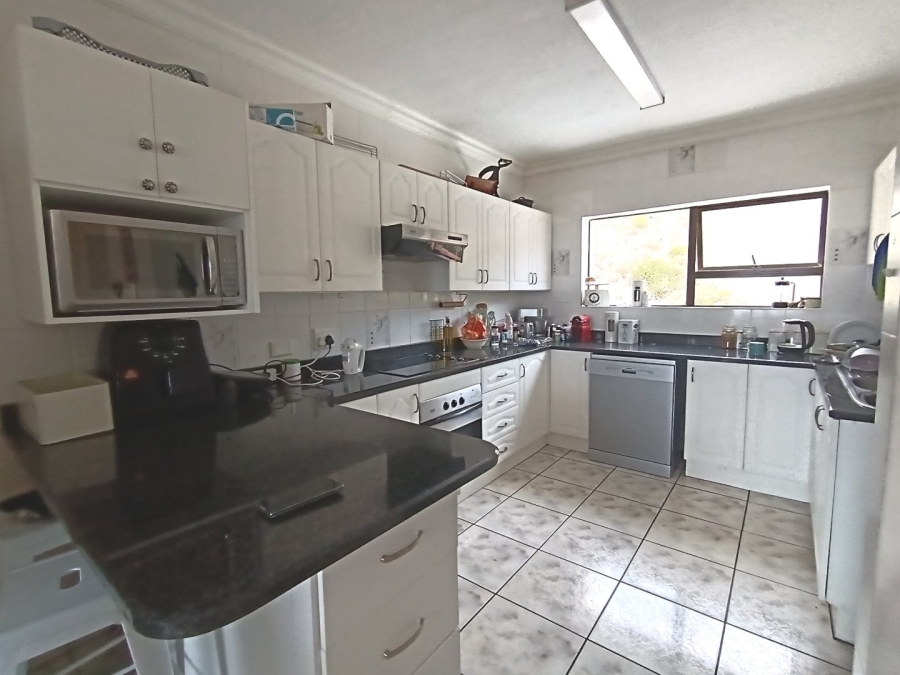 To Let 3 Bedroom Property for Rent in Seemeeu Park Western Cape